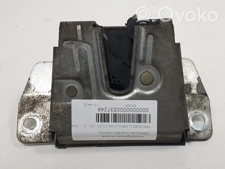 Ford Focus Tailgate lock latch A1637400235