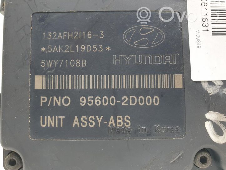 Hyundai Elantra ABS-pumppu 956002D000