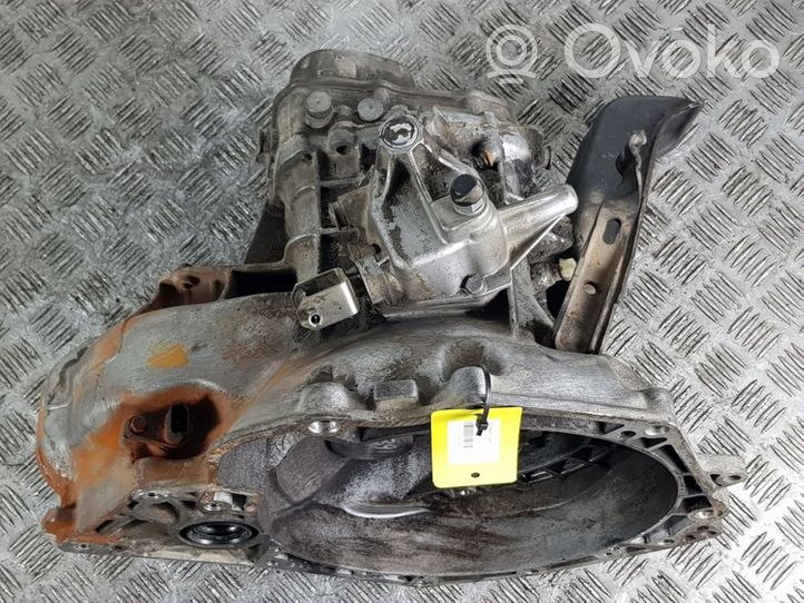 Opel Tigra A Boîte de vitesses manuelle à 5 vitesses 90400197