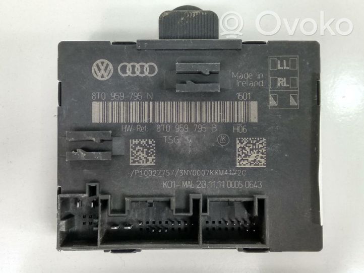 Renault Megane II Oven keskuslukituksen ohjausyksikön moduuli 8T0959795