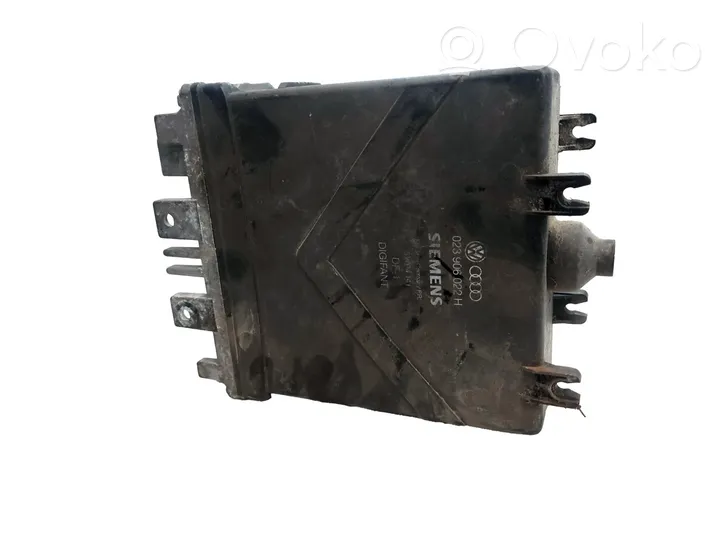 Volkswagen Multivan T4 Komputer / Sterownik ECU silnika 023906022H