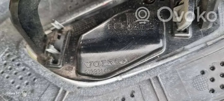 Volvo V60 Absorber zderzaka przedniego 