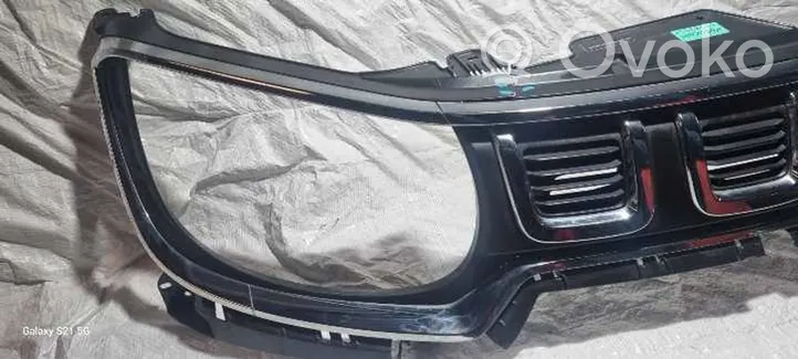 Suzuki Ignis Maskownica / Grill / Atrapa górna chłodnicy 