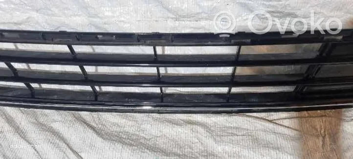 Ford S-MAX Front bumper lower grill 