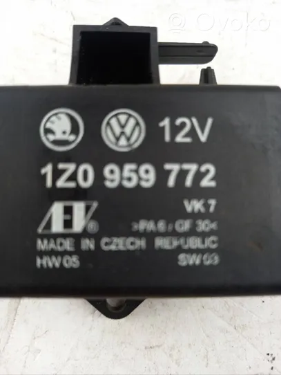 Volkswagen PASSAT B6 Élément chauffant de siège 1Z0959772