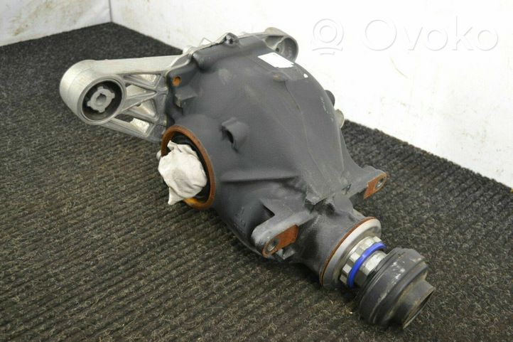 BMW X7 G07 Rear differential 8678632