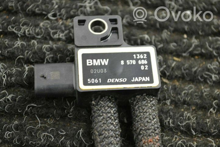 BMW 2 F22 F23 Išmetamųjų dujų slėgio daviklis 8570686