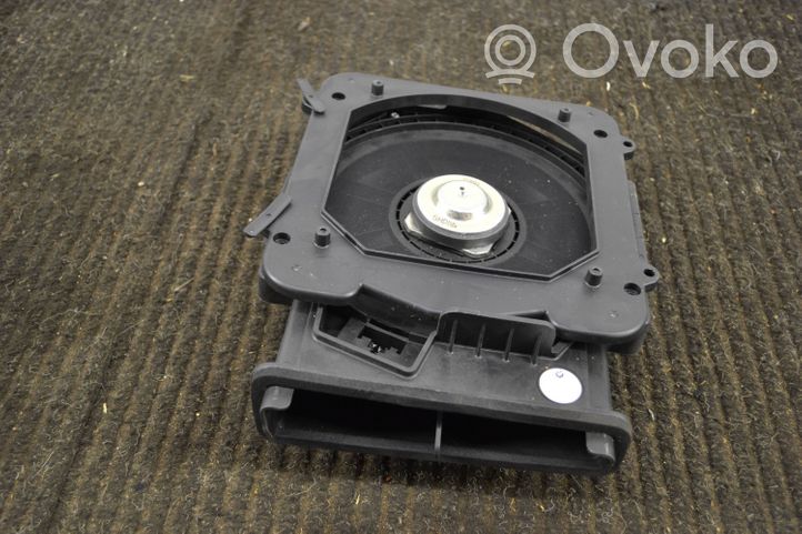 BMW X1 F48 F49 Subwoofer-bassokaiutin 9275995