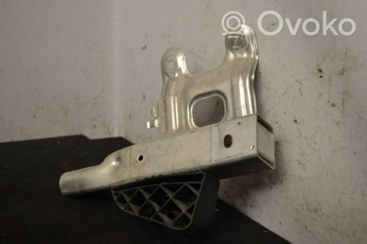 BMW 4 F32 F33 Front bumper mounting bracket 7289909