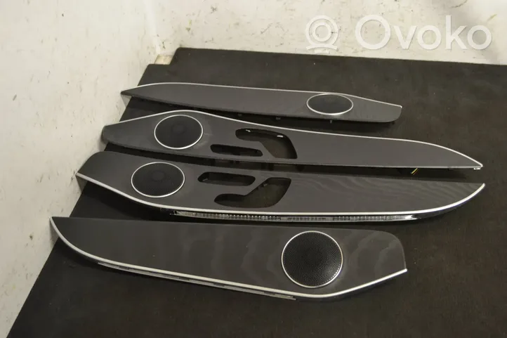 Mercedes-Benz C W205 Door card panel trim set a2057307522