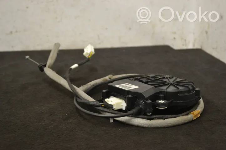 BMW 7 F01 F02 F03 F04 Siłownik elektryczny podnoszenia klapy tylnej / bagażnika 7191213