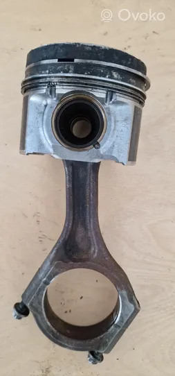 Subaru Outback Piston 