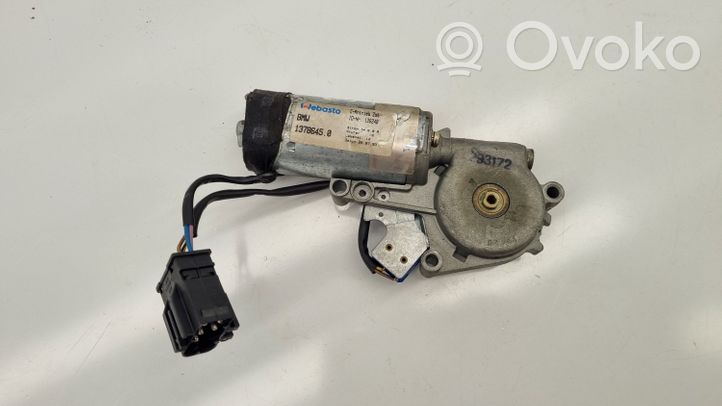 BMW 5 E34 Motore/attuatore 1378645