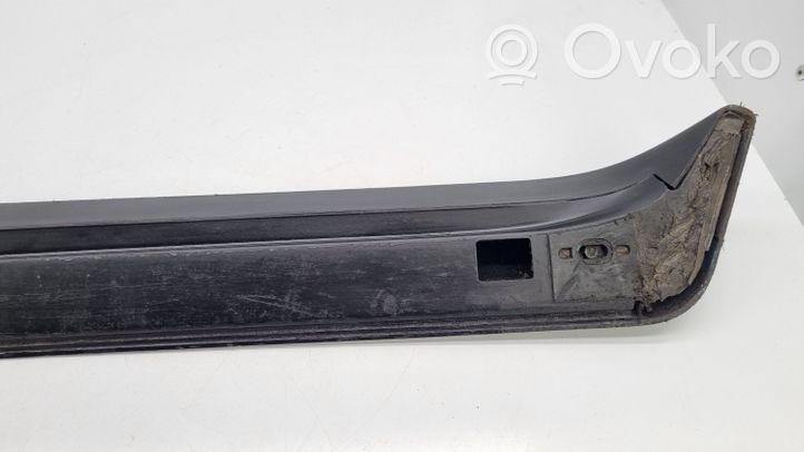 Volkswagen Golf III Heckscheibenspoiler 1H6827933