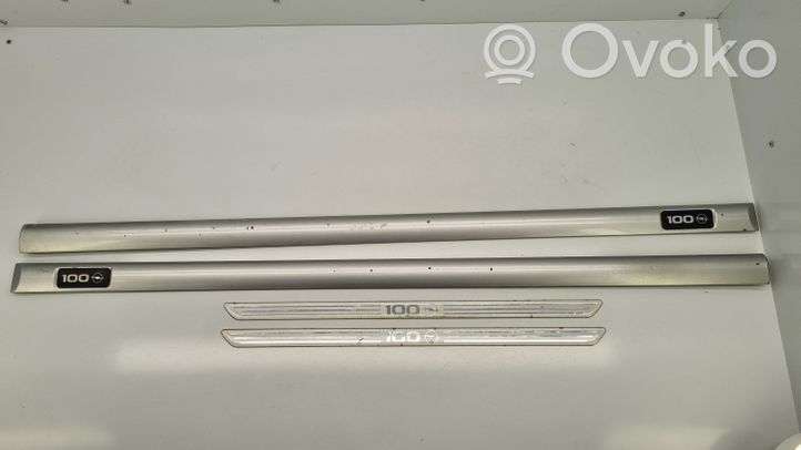 Opel Vectra B Apdaila priekinių durų (moldingas) 90586905