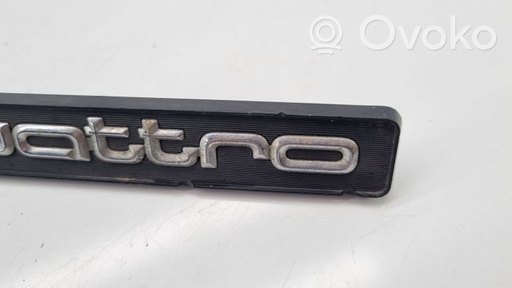 Audi 80 90 B3 Emblemat / Znaczek 893853736A