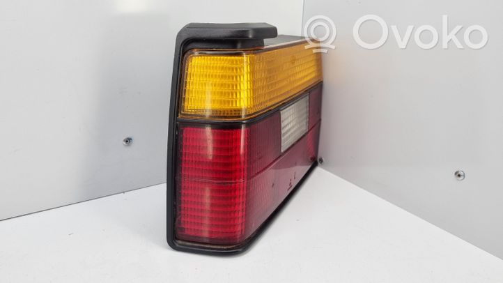 Volkswagen Jetta II Lampa tylna 165945111