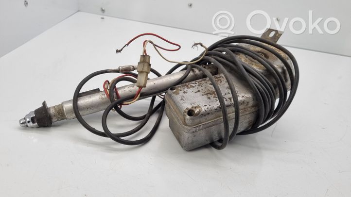 Audi 80 90 B3 Antena (GPS antena) 433035509