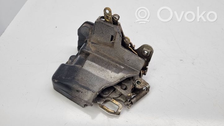 Mercedes-Benz S W126 Etuoven lukko 1237230208