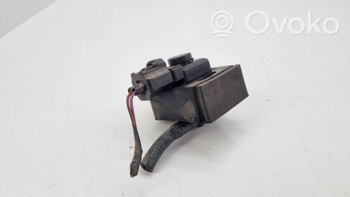 Ford Fiesta Valvola di depressione 96F89C915