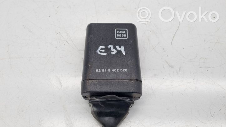 BMW 5 E34 Boîtier module alarme 82919402528