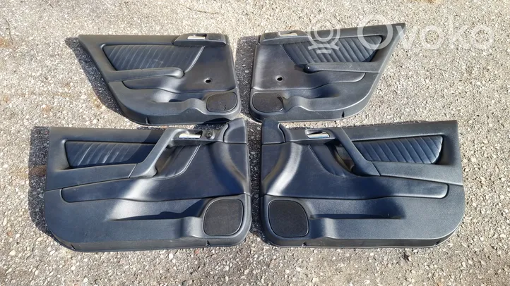 Opel Astra G Set di rivestimento sedili e portiere 