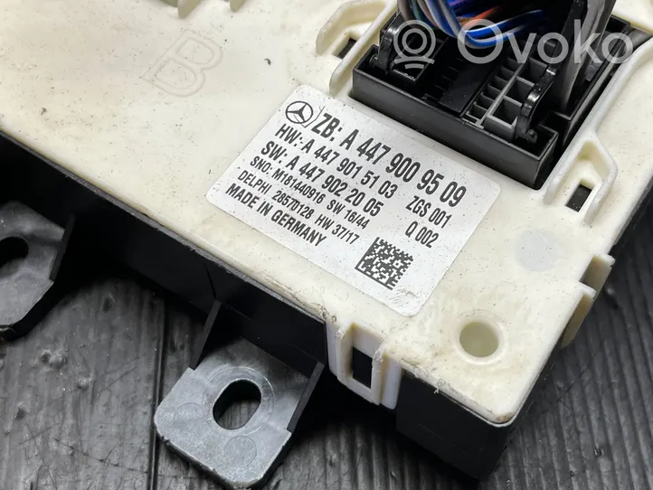 Mercedes-Benz Vito Viano W447 Comfort/convenience module A4479009509