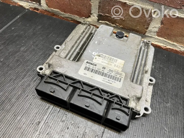 Renault Kangoo II Calculateur moteur ECU 237102747R