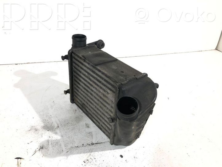 Audi A4 S4 B7 8E 8H Chłodnica powietrza doładowującego / Intercooler 8E0145806L