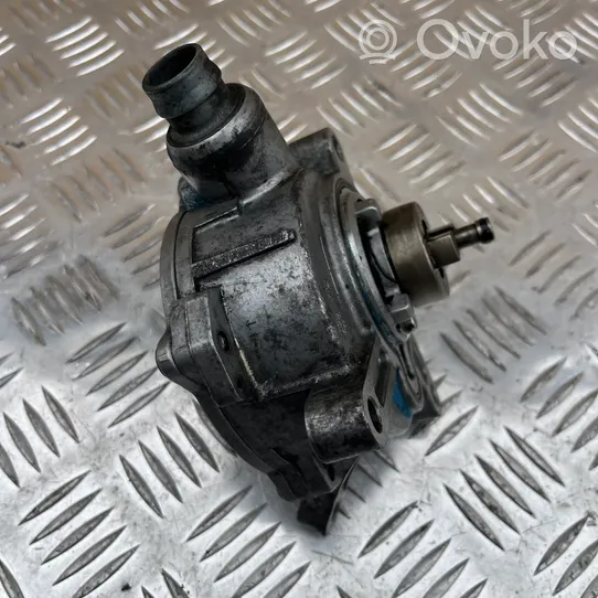 Volvo S80 Pompe à vide 08658230