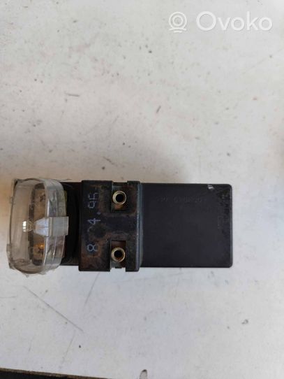 Volkswagen PASSAT B7 Coolant fan relay 898718000