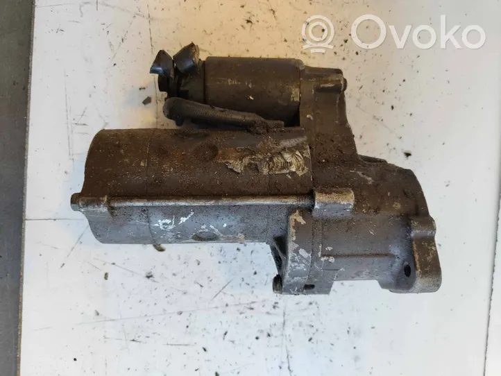 Mitsubishi Pajero Starter motor 