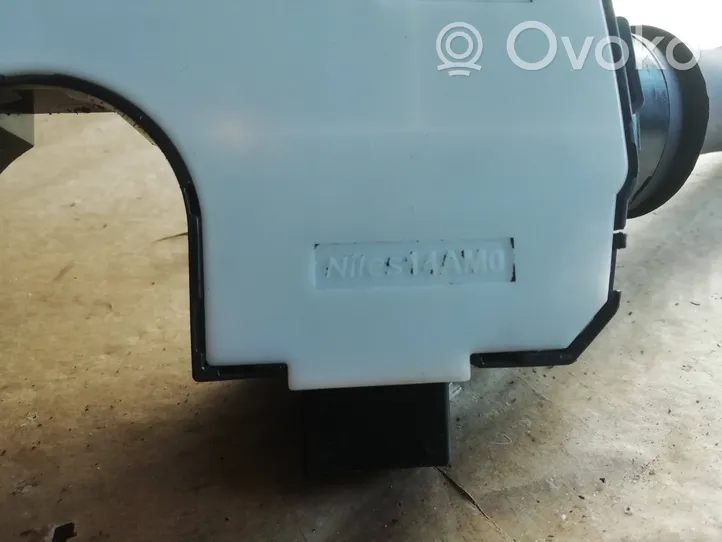Nissan Leaf I (ZE0) Manetka / Przełącznik kierunkowskazów wycieraczek 