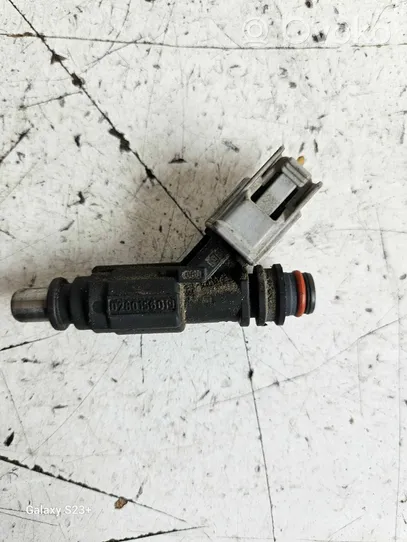 Toyota Corolla Verso E110 Injecteur de carburant 0280156019