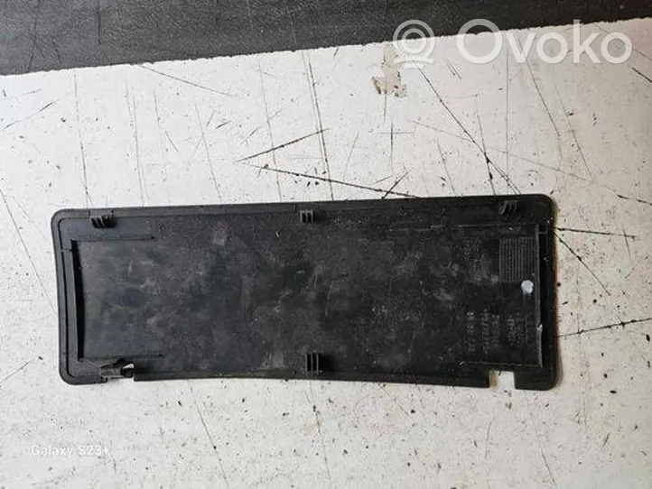 Audi A4 S4 B5 8D Coperchio/tappo della scatola vassoio della batteria 4D1819422