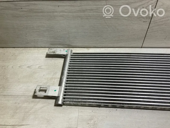 Ford Kuga III Radiateur d'huile moteur lx617a095bc