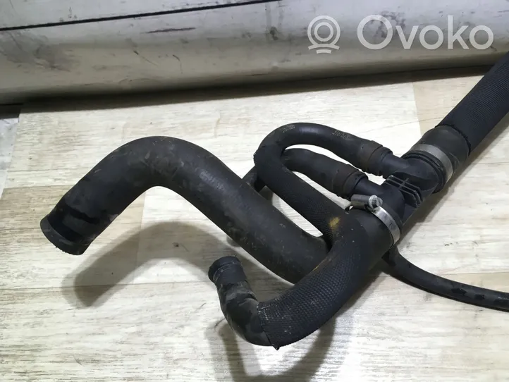 Volvo C70 Engine coolant pipe/hose 30794674