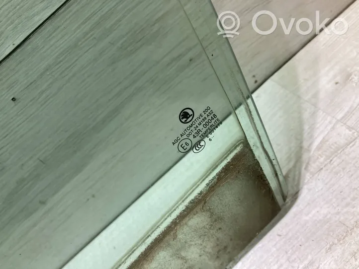Skoda Octavia Mk3 (5E) Szyba drzwi tylnych 5e5845205c