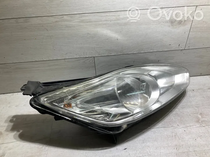 Ford C-MAX II Lampa przednia AM5113W029AF