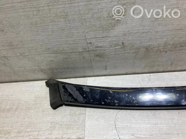 Mercedes-Benz C W204 Windshield trim 