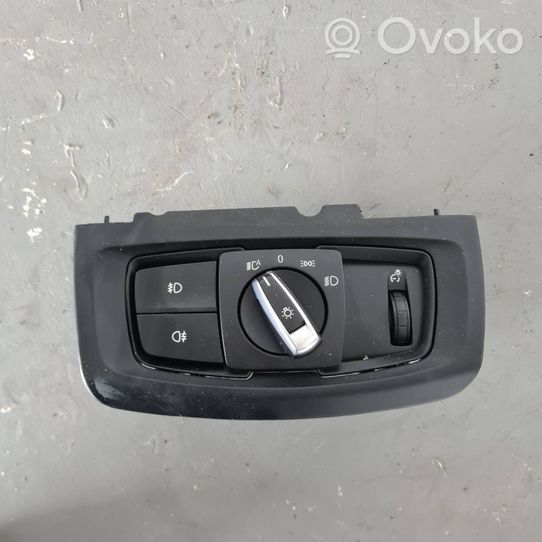 BMW 2 F46 Przełącznik świateł 9311727