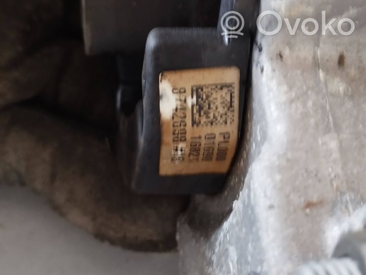 BMW 3 G20 G21 Pagalvė pavarų dėžės 8742697