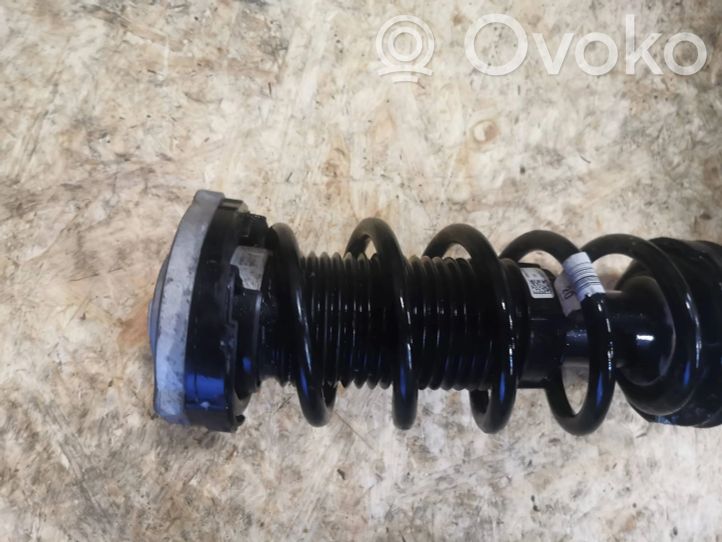 6866597 BMW 5 G30 G31 Front shock absorber with coil spring, 95.00 € RRR