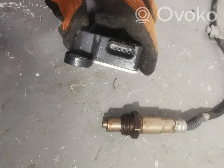 Mercedes-Benz GL X166 Sensore della sonda Lambda A0009050408