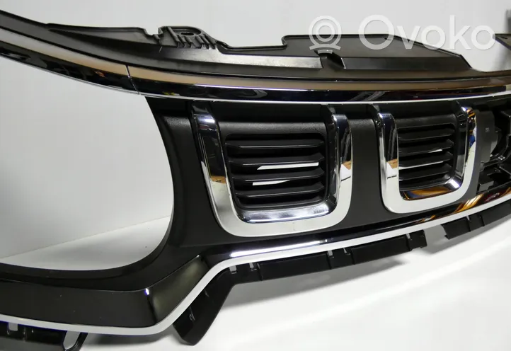 Suzuki Ignis Maskownica / Grill / Atrapa górna chłodnicy 72111-7390