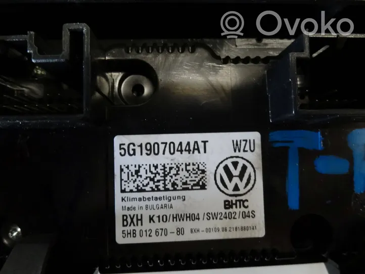 Volkswagen T-Roc Ilmastoinnin ohjainlaite 5G1907044AT