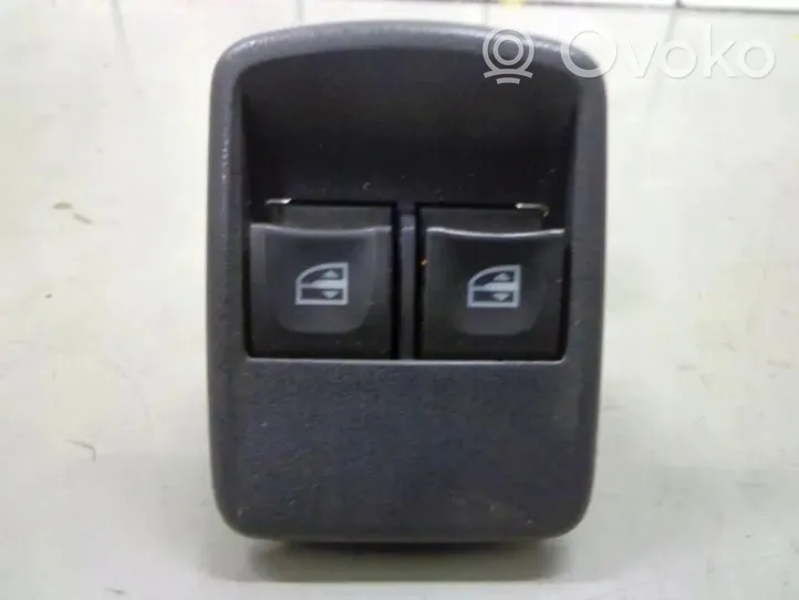 Mercedes-Benz Citan W415 Autres commutateurs / boutons / leviers 