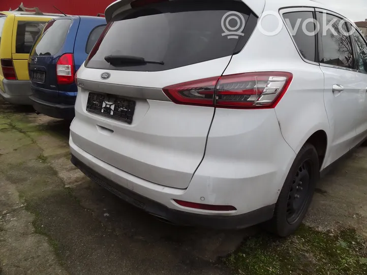 Ford S-MAX Rear quarter panel 