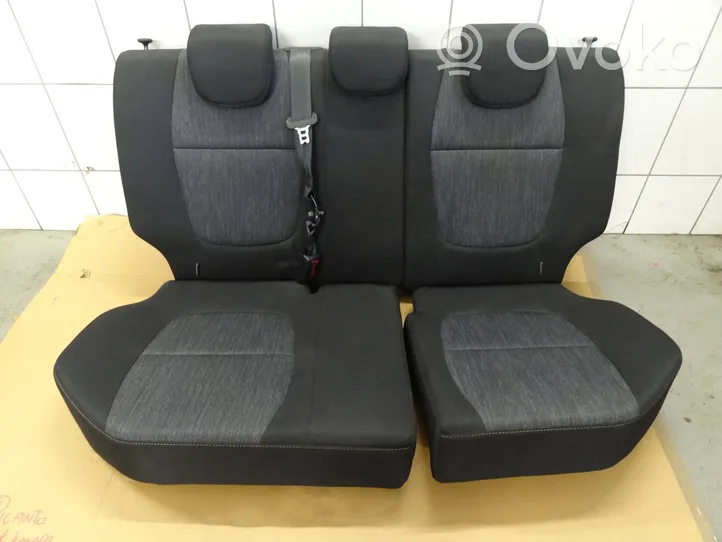 KIA Picanto Second row seats 