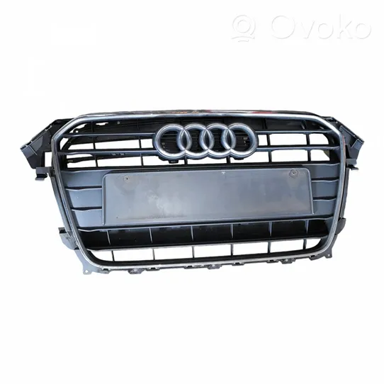 Audi A4 S4 B8 8K Etupuskurin alempi jäähdytinsäleikkö 8K0853651E